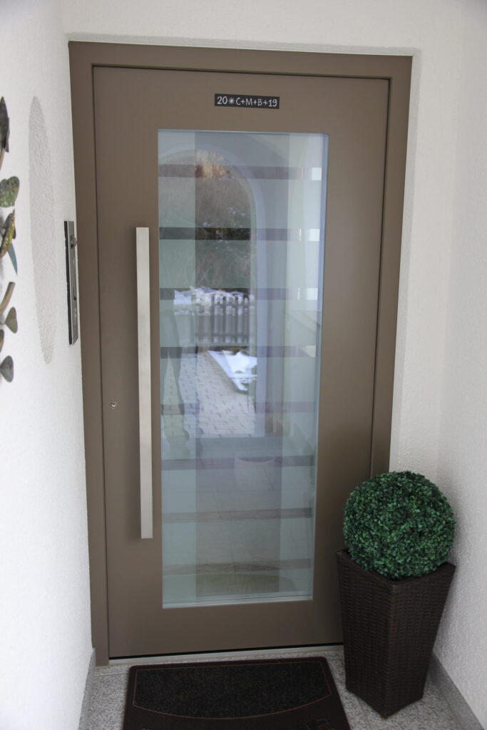 HOCO Haustüre in Grün